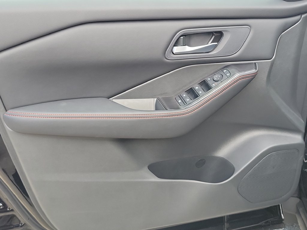 New 2026 Nissan Rogue SV AWD/4WD image 20