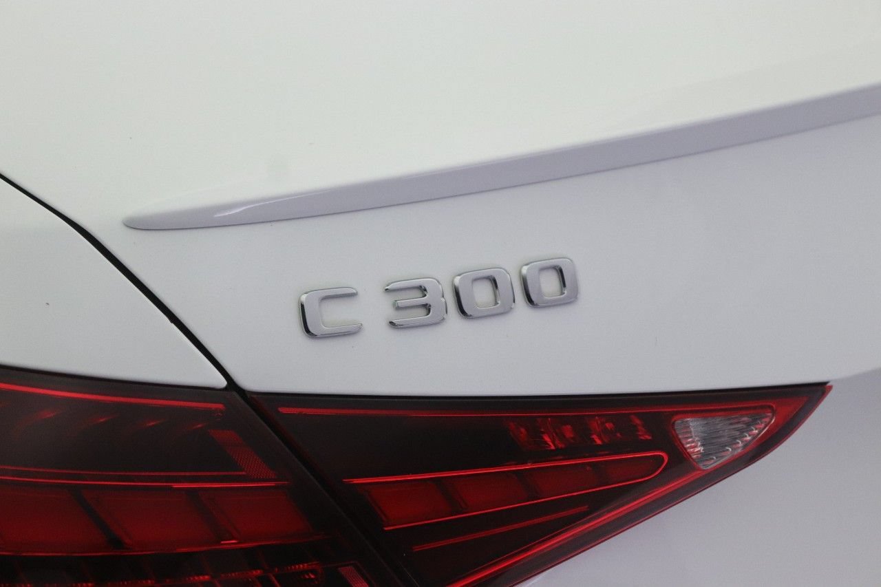 Used 2023 Mercedes-Benz C 300 Sedan image 19