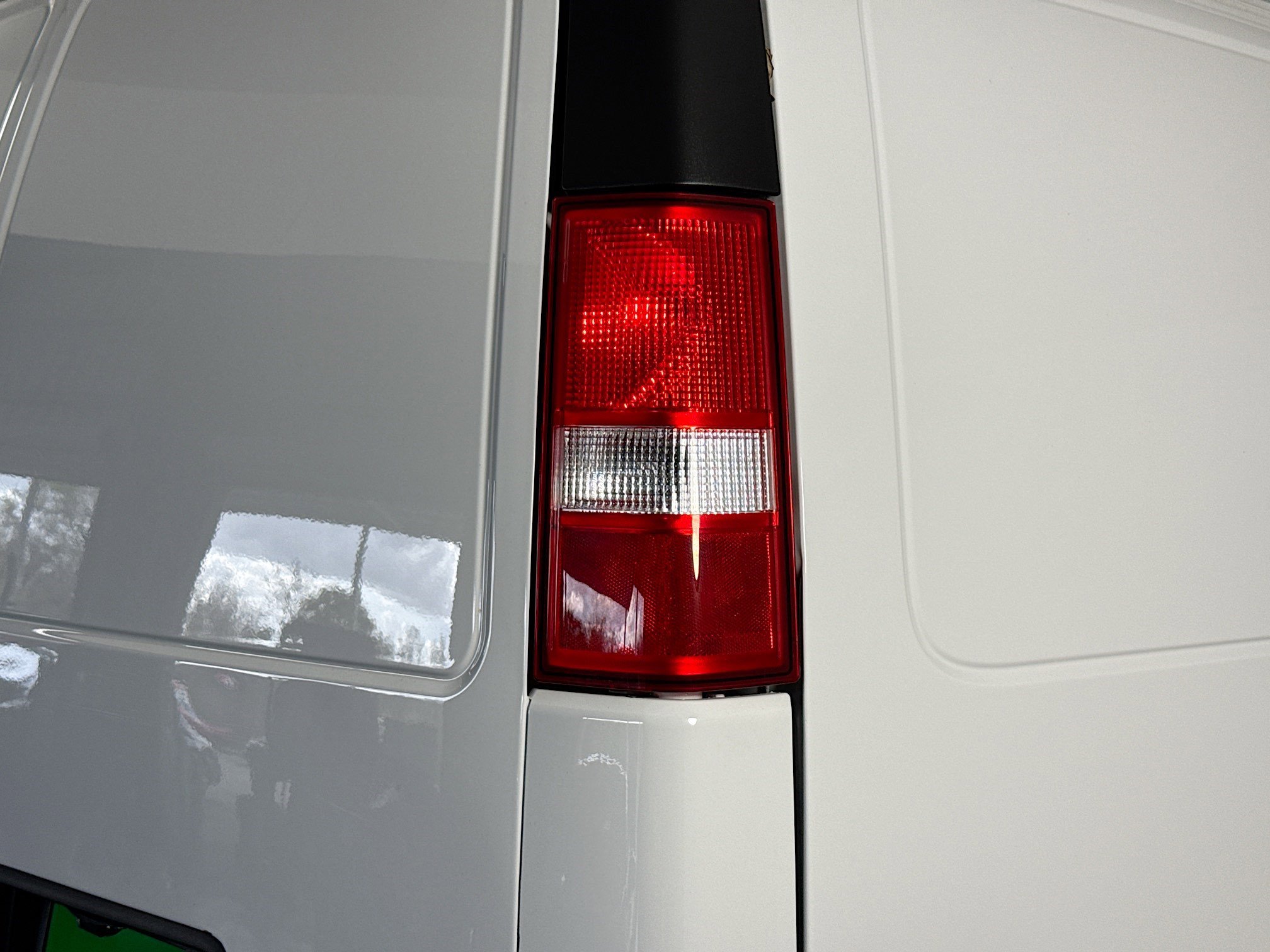 Used 2022 Chevrolet Express 2500 image 27