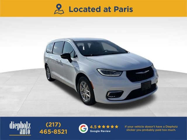 Used 2024 Chrysler Pacifica Touring-L