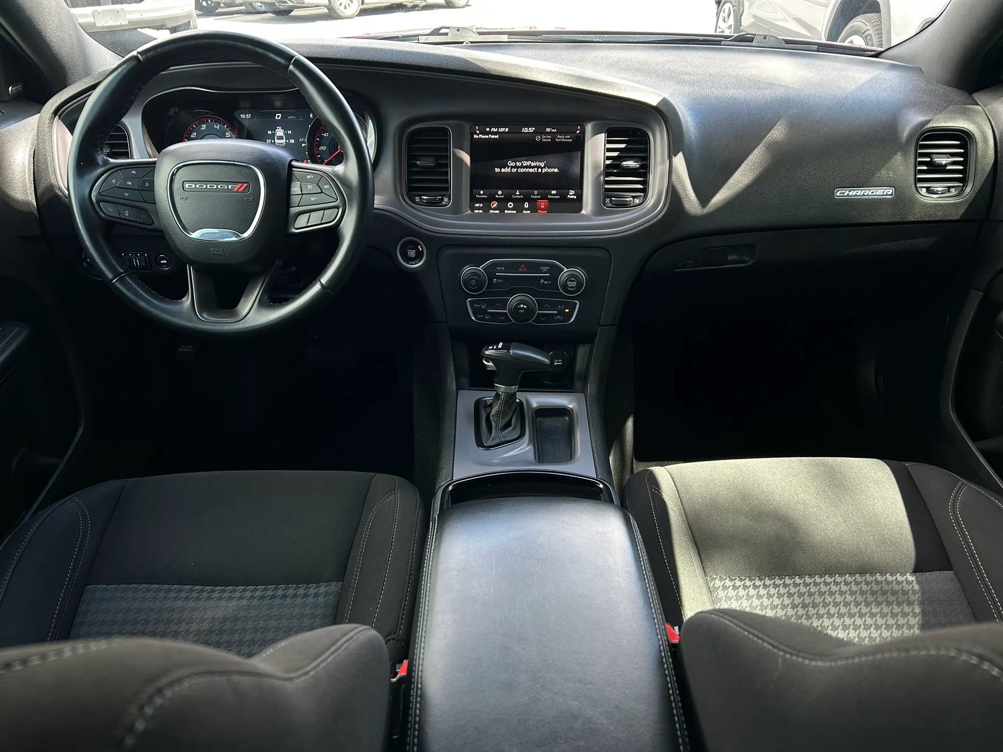 Used 2023 Dodge Charger SXT w/ Blacktop Package image 23