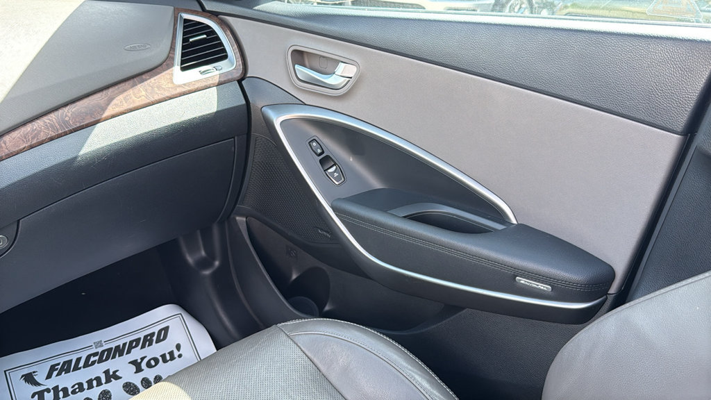 Used 2018 Hyundai Santa Fe AWD w/ SE Ultimate Tech Package 03 image 28