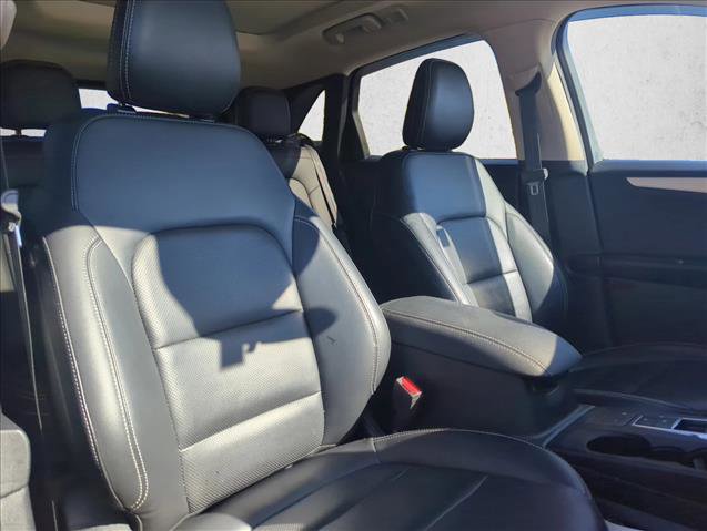 Used 2020 Ford Escape SEL image 27