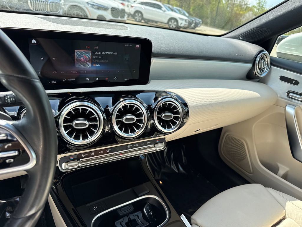 Used 2021 Mercedes-Benz A 220 4MATIC image 29