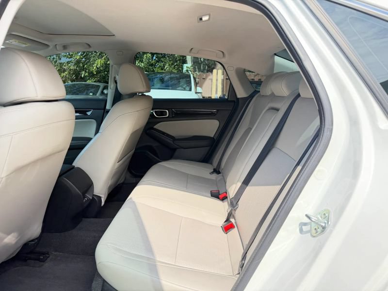Used 2022 Honda Civic Touring image 15