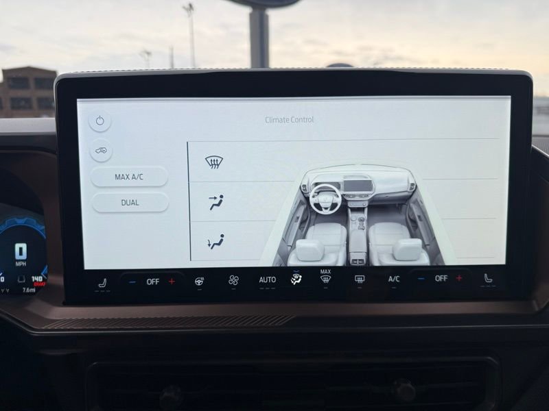 New 2025 Ford Bronco Sport Outer Banks w/ Outer Banks Tech Package+ image 39