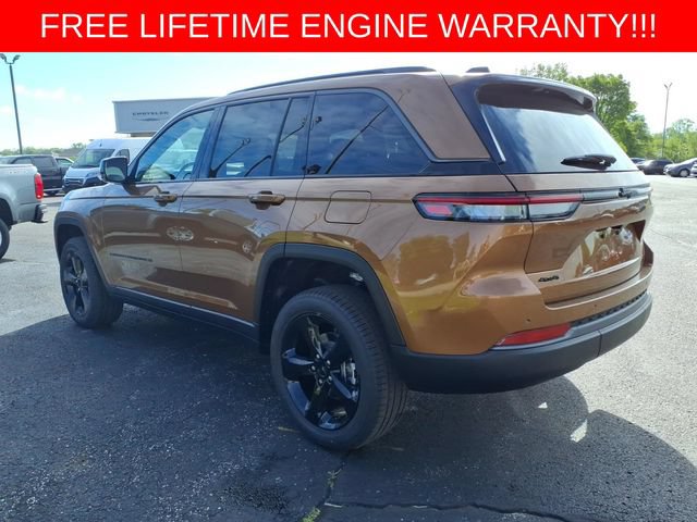 New 2026 Jeep Grand Cherokee Limited w/ Limited Altitude Package AWD/4WD image 5