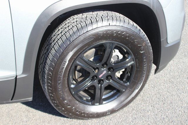 Used 2023 GMC Acadia AT4 w/ Trailering Package AWD/4WD image 10