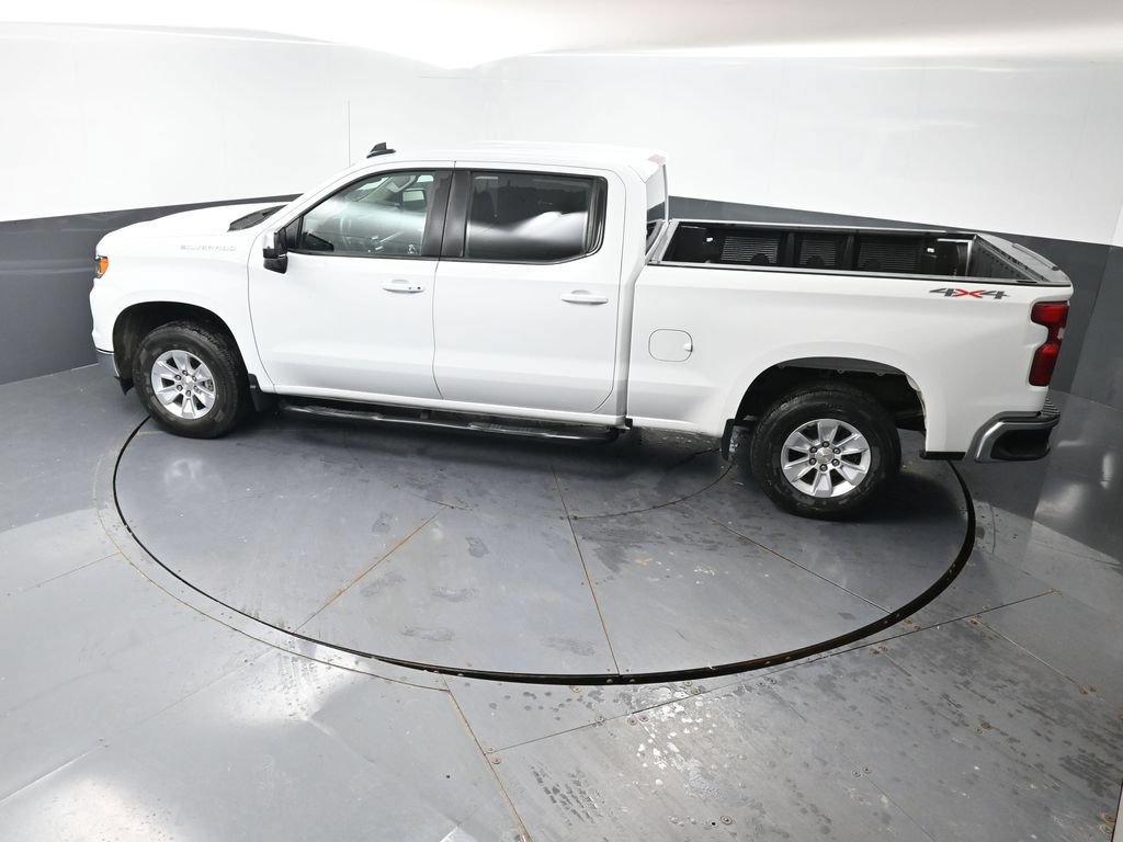 Used 2025 Chevrolet Silverado 1500 LT w/ Work Truck Package AWD/4WD image 20