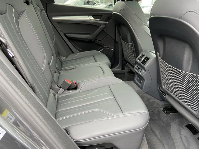 Certified 2024 Audi Q5 2.0T Premium w/ Summer of Audi Package image 29