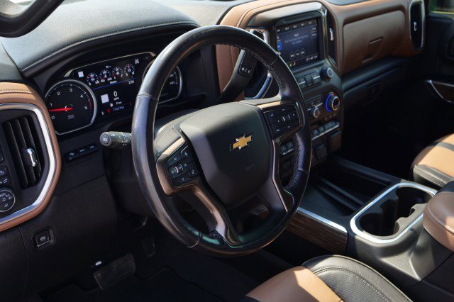 Used 2022 Chevrolet Silverado 3500 High Country w/ Technology Package image 26