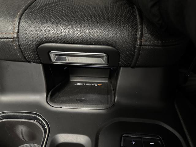 Used 2024 GMC Sierra 1500 AT4 w/ Technology Package image 26