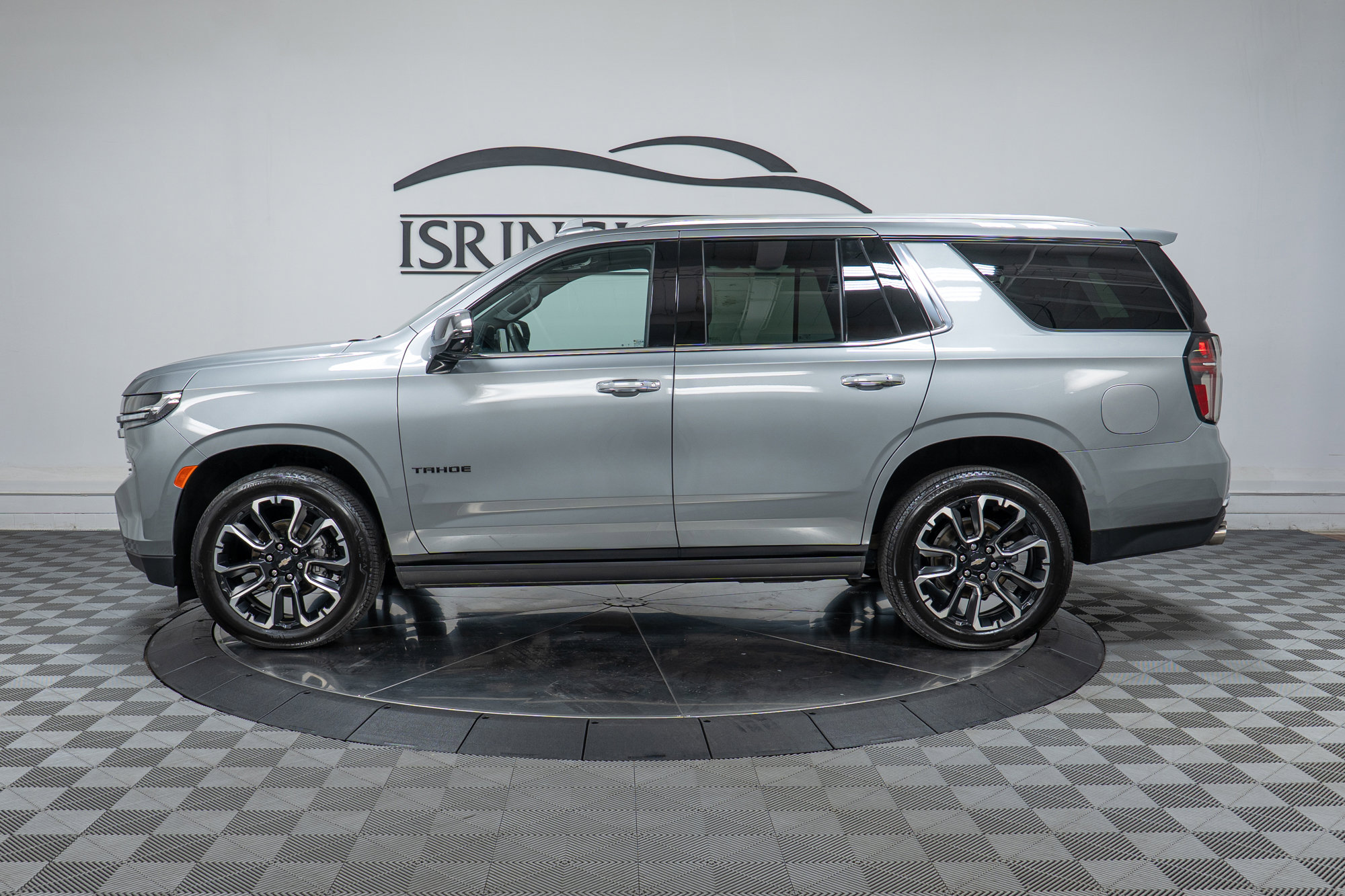 Used 2023 Chevrolet Tahoe Premier w/ Premium Package 2 image 8