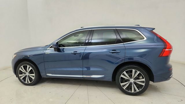 Used 2023 Volvo XC60 B5 Plus w/ Climate Package image 4