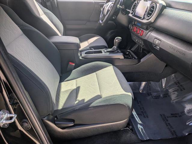 Certified 2023 Toyota Tacoma TRD Off-Road image 18