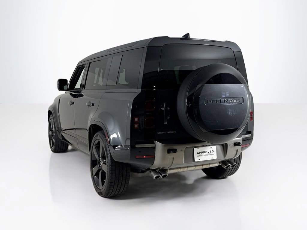 Used 2025 Land Rover Defender 110 X-Dynamic SE AWD/4WD image 3