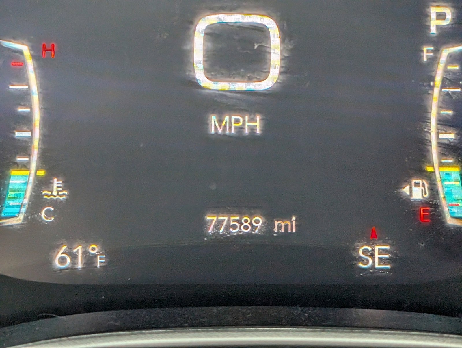 Used 2021 Chrysler Pacifica Touring-L w/ Uconnect Theater Family Group image 12