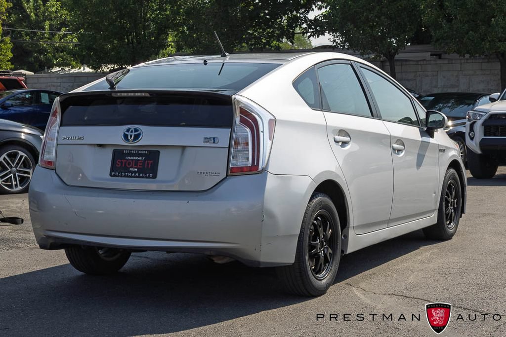 Used 2015 Toyota Prius Two FWD image 15