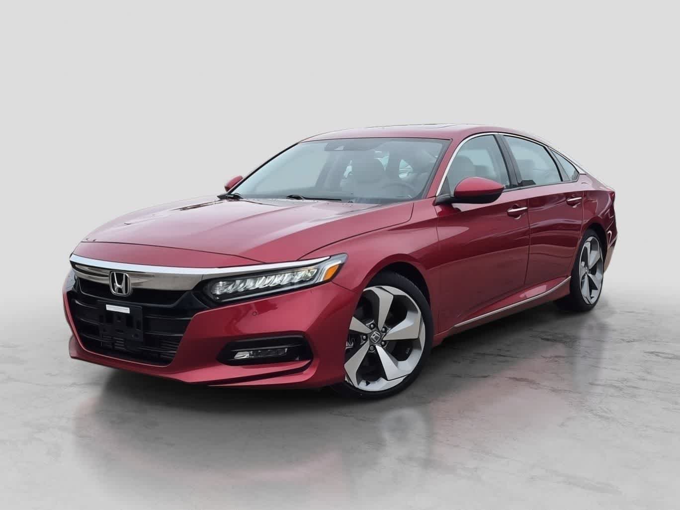 Used 2018 Honda Accord Touring image 1