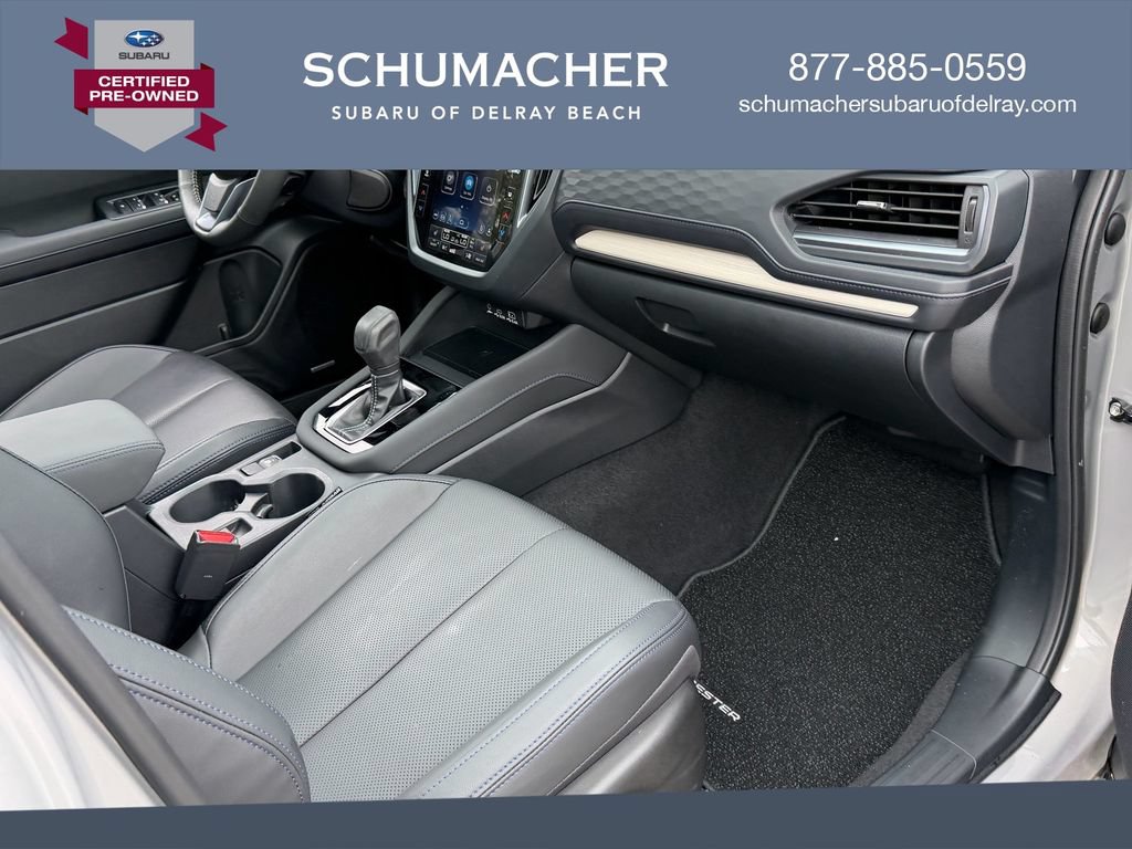 Used 2025 Subaru Forester Limited AWD/4WD image 18