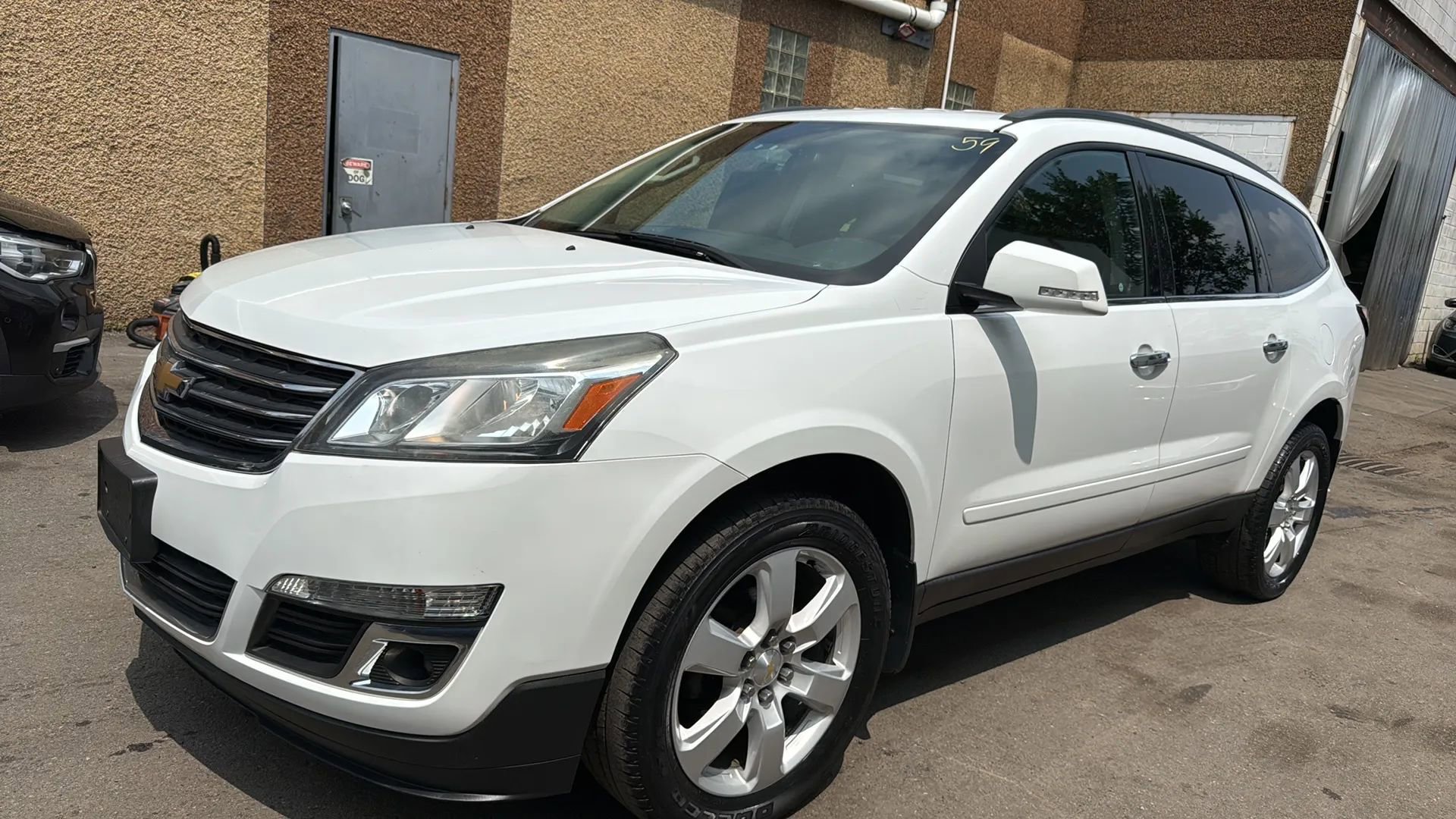 Used 2017 Chevrolet Traverse LT w/ Style and Technology Package