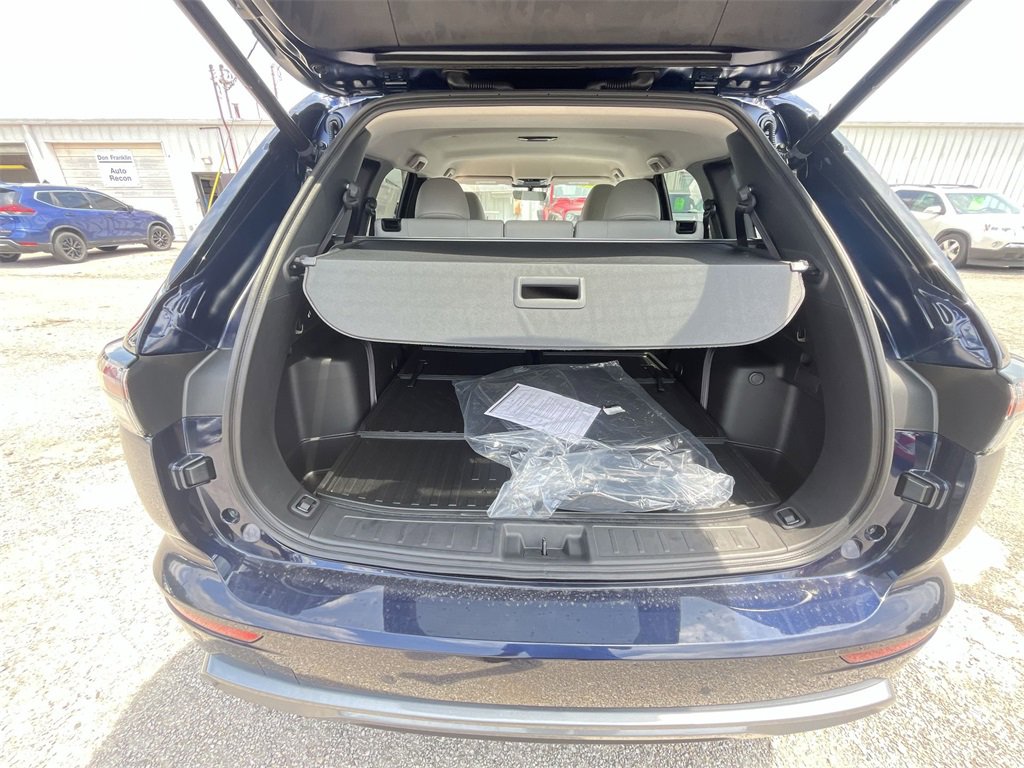 New 2025 Mitsubishi Outlander SE image 23