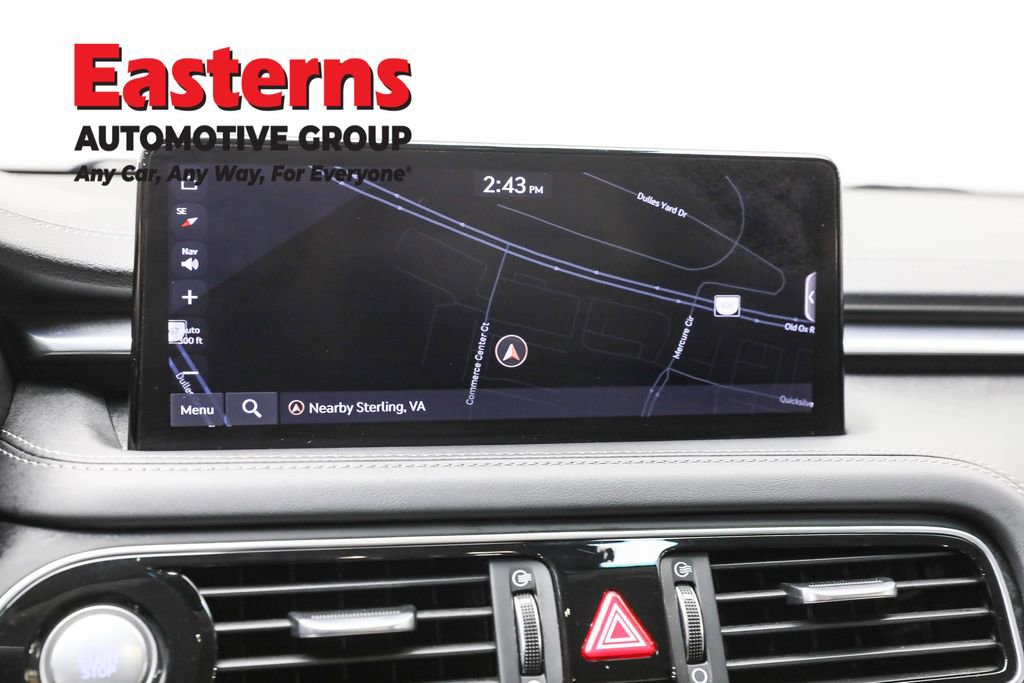 Used 2023 Genesis G70 2.0T image 19