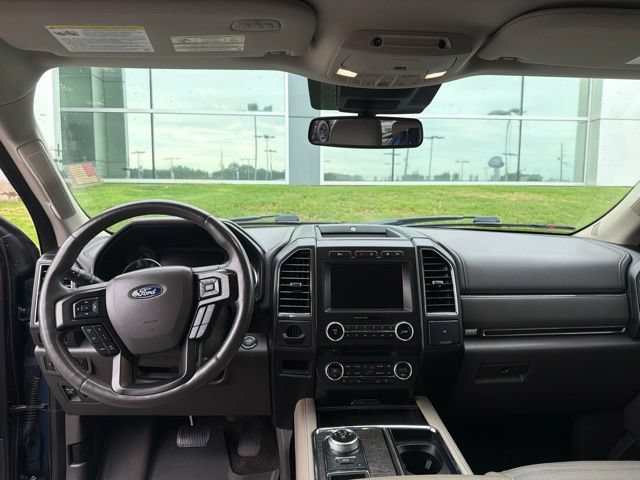 Used 2018 Ford Expedition Limited w/ Equipment Group 302A RWD image 11