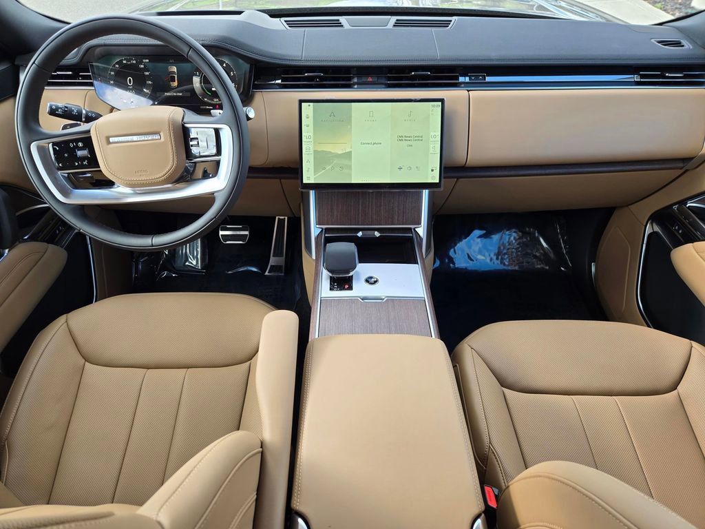 New 2026 Land Rover Range Rover SE image 9