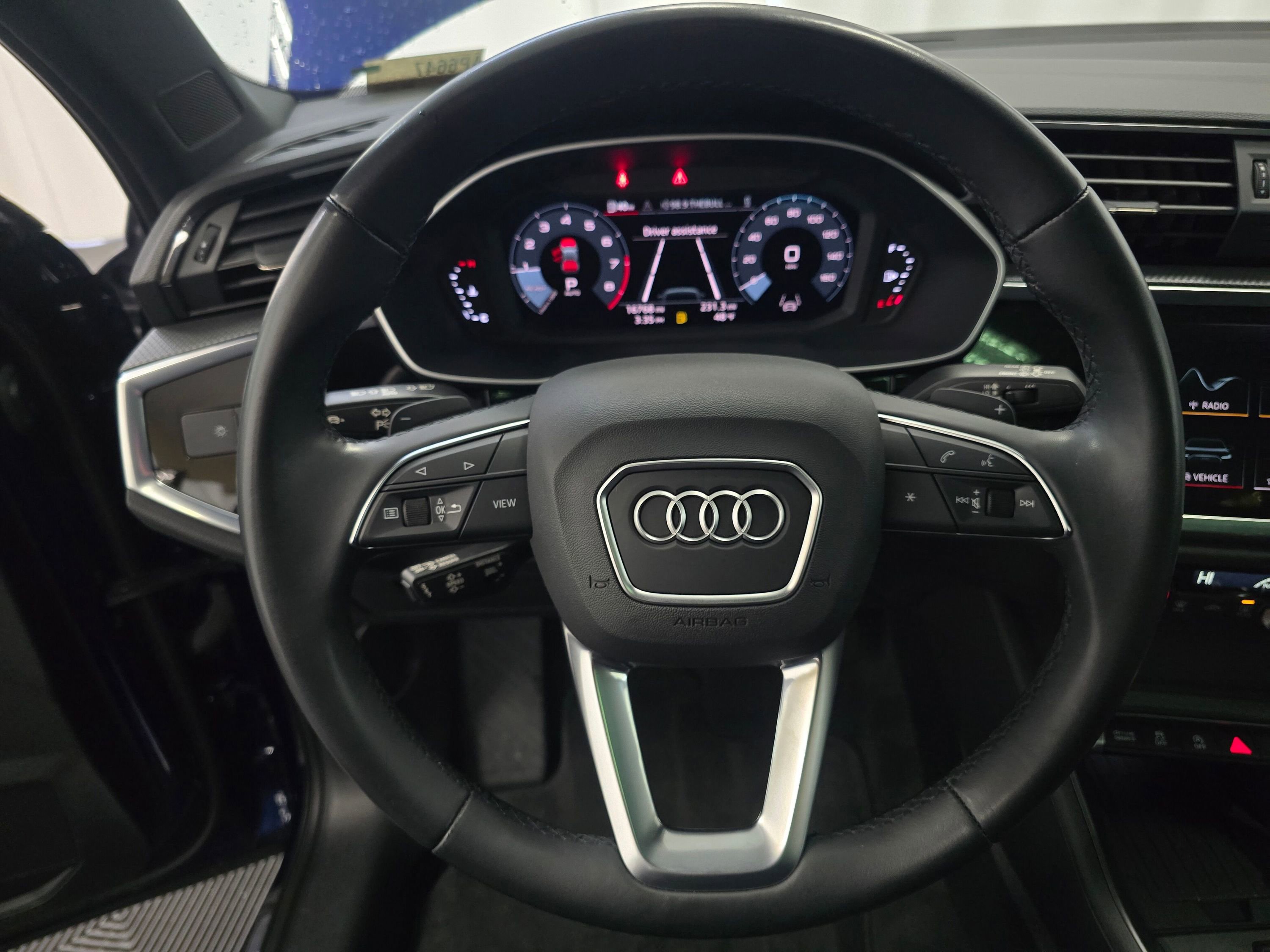 Used 2024 Audi Q3 2.0T Premium w/ Convenience Package image 14