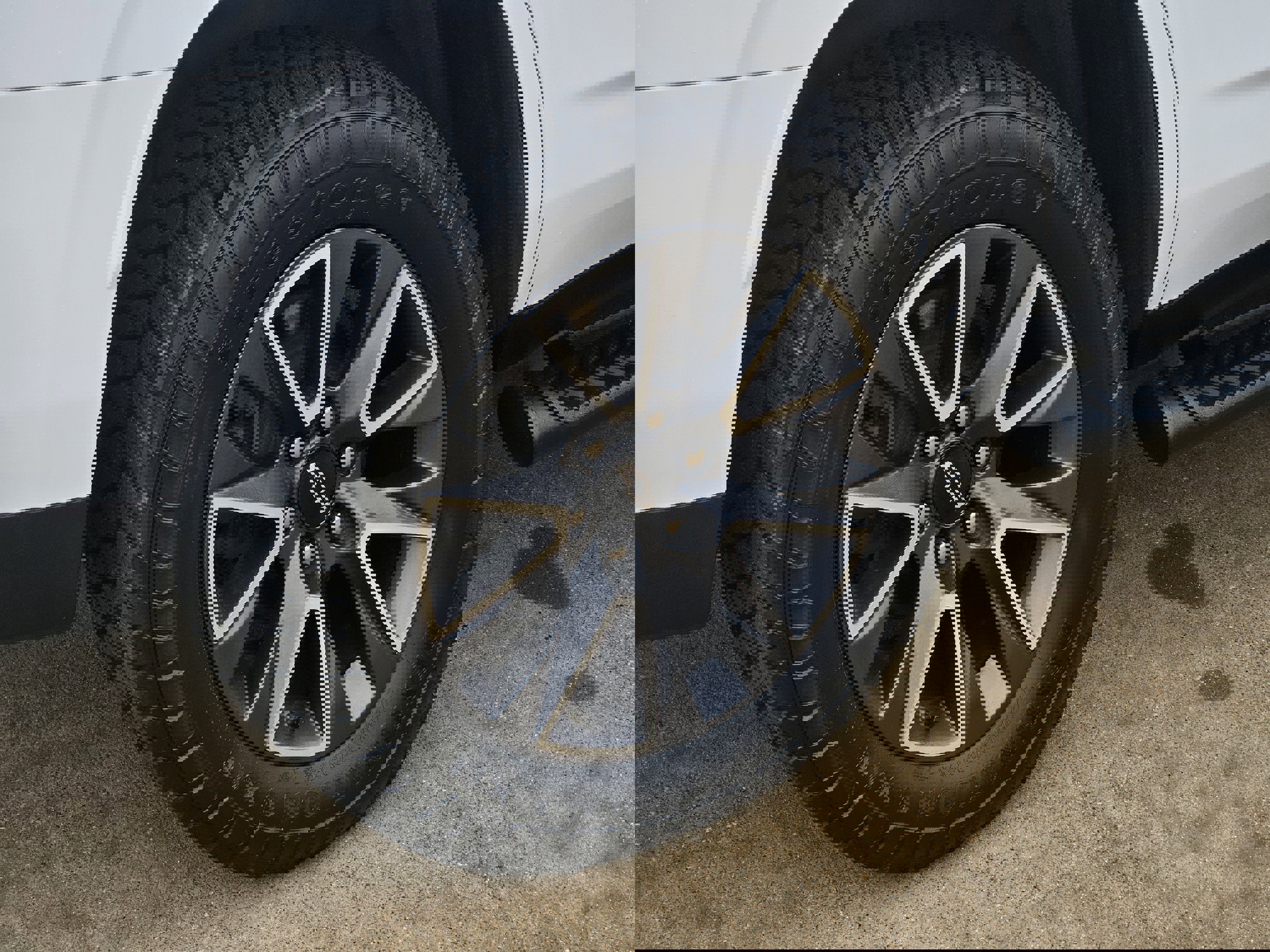 Used 2022 Chevrolet Tahoe Z71 w/ Luxury Package image 7