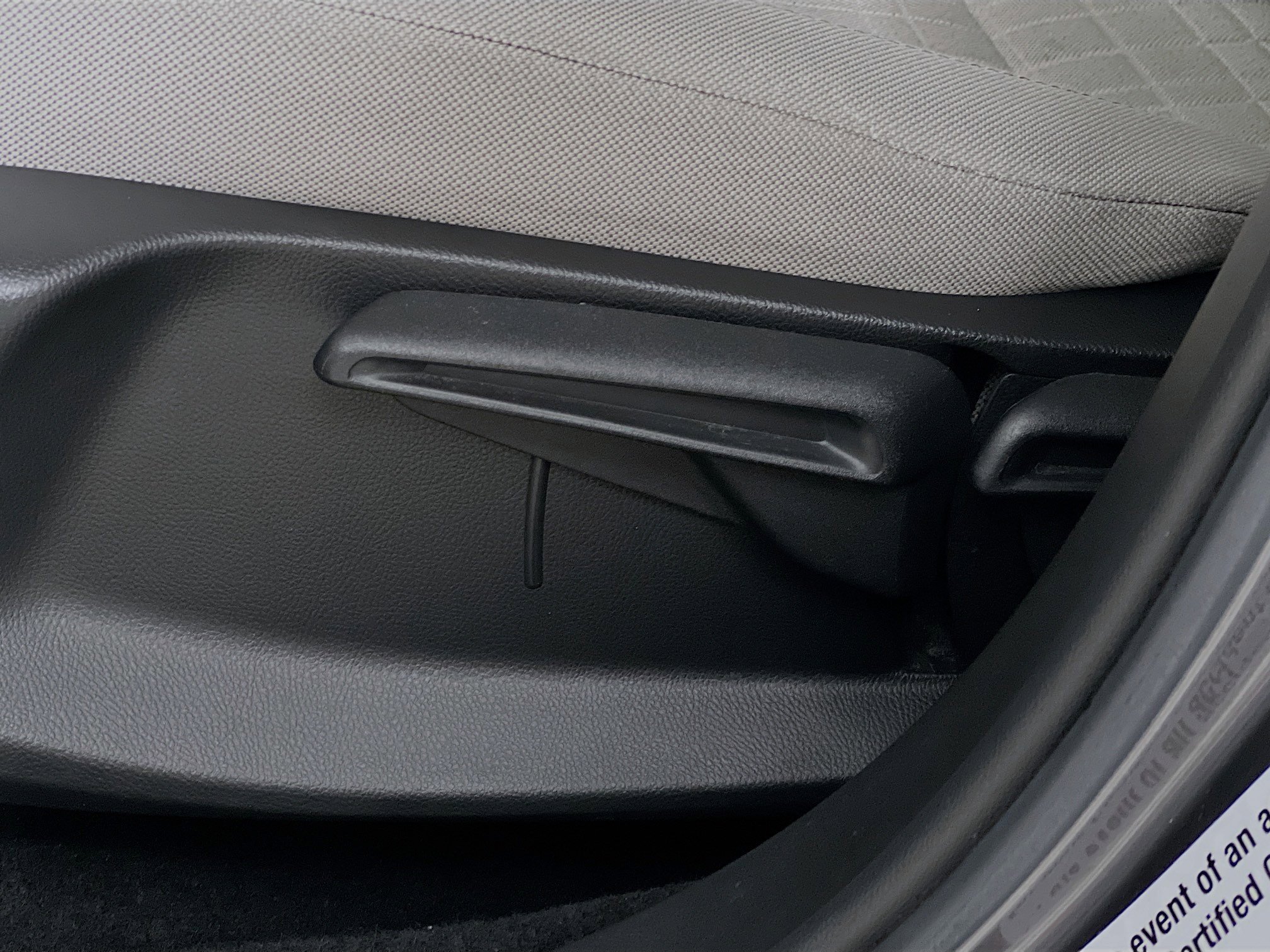 Used 2023 Honda HR-V LX image 16