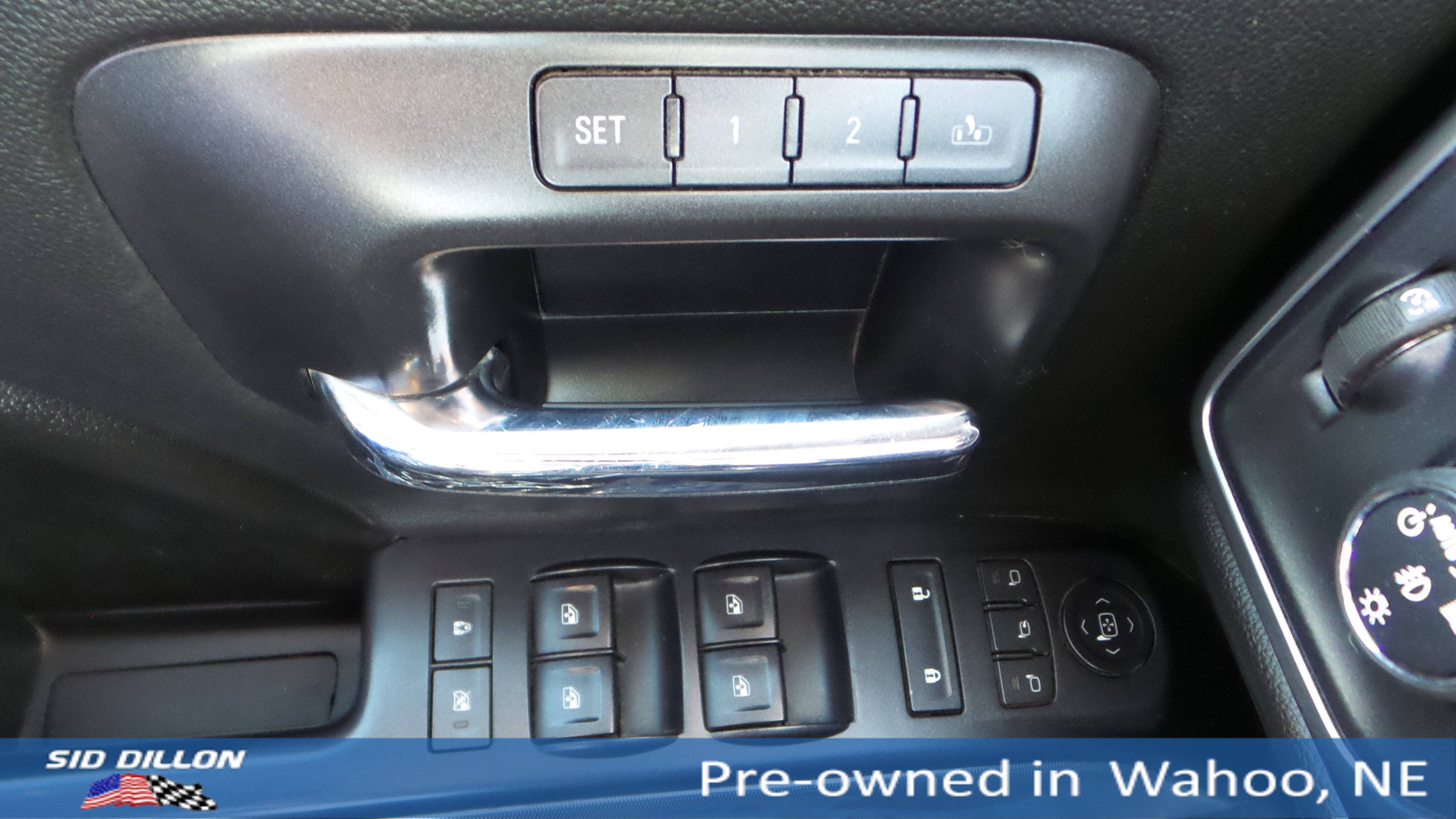 Used 2016 Chevrolet Silverado 1500 LTZ Z71 w/ LTZ Plus Package image 14