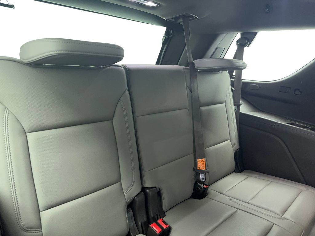 Used 2021 GMC Yukon SLT w/ SLT Premium Package RWD image 30