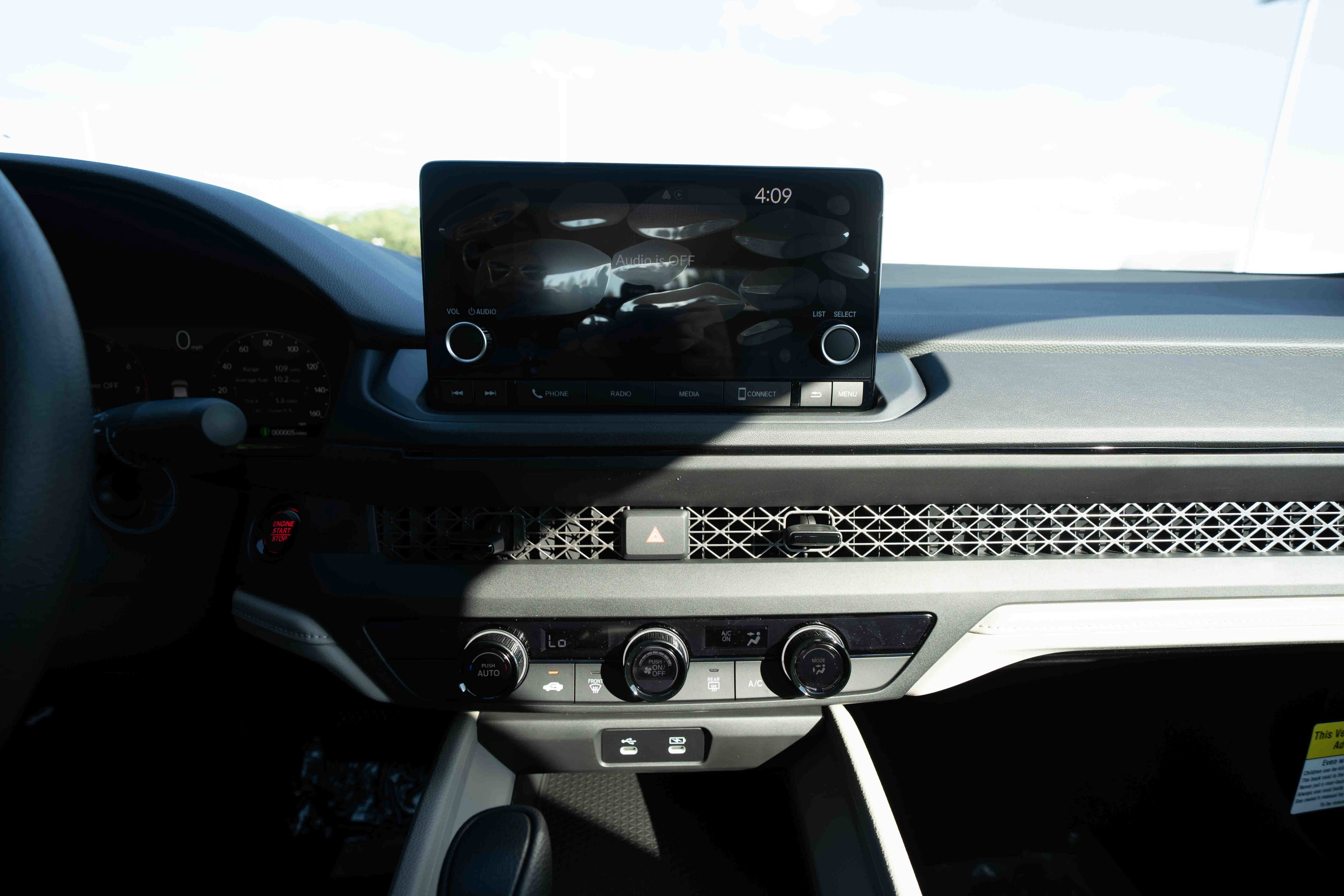 New 2025 Honda Accord LX image 17