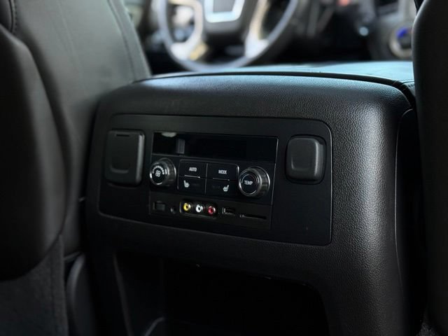 Used 2016 GMC Yukon Denali w/ Open Road Package AWD/4WD image 22