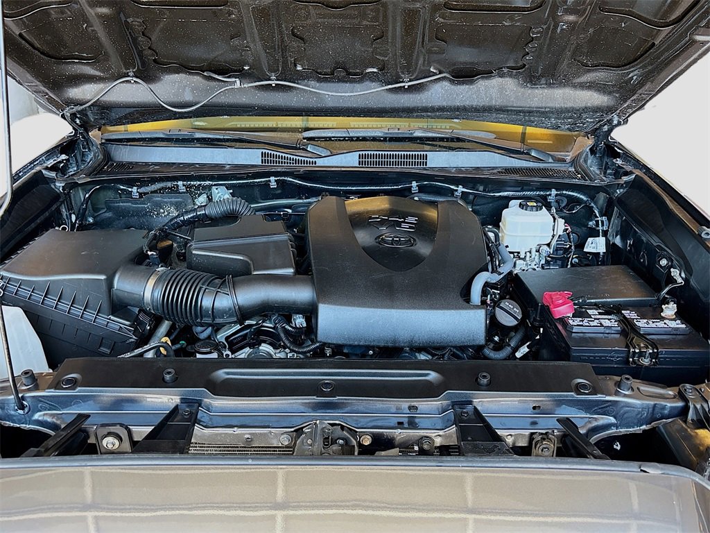 Used 2023 Toyota Tacoma TRD Off-Road image 27