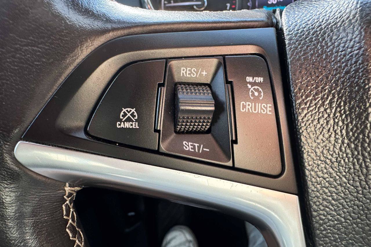 Used 2019 Buick Encore Essence w/ Experience Buick Package AWD/4WD image 20