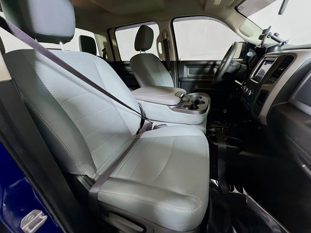 Used 2017 RAM 2500 Tradesman w/ Chrome Appearance Group image 24