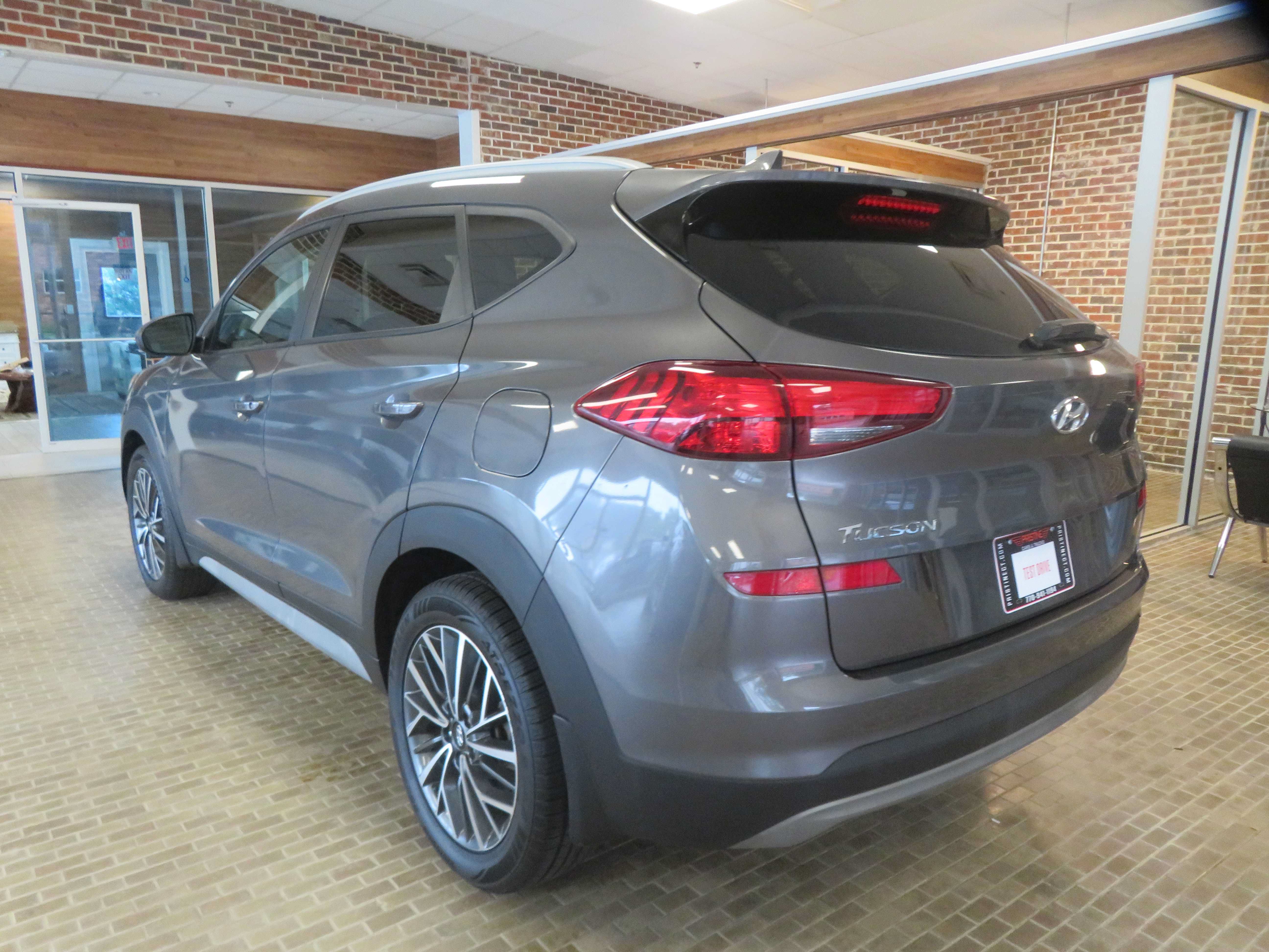Used 2020 Hyundai Tucson SEL w/ Cargo Package FWD image 6