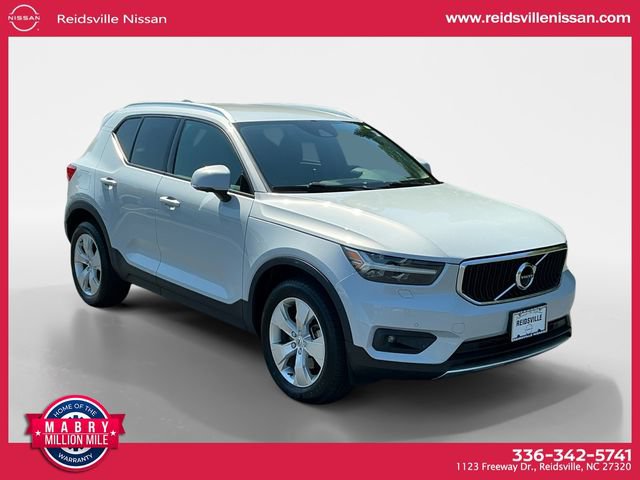 Used 2022 Volvo XC40 T5 Momentum AWD/4WD image 8
