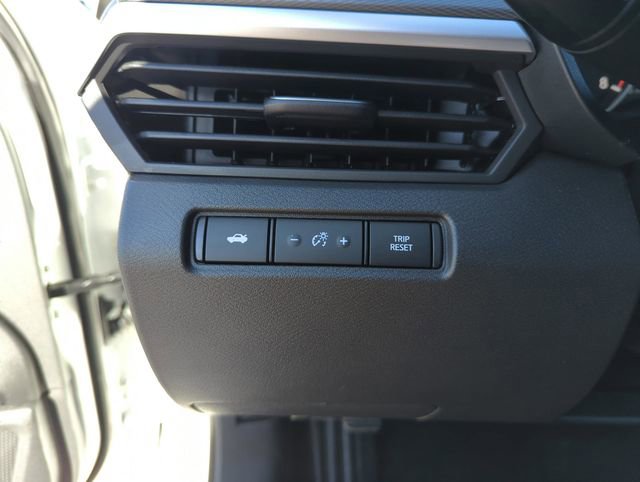 New 2025 Nissan Altima 2.5 SR image 35