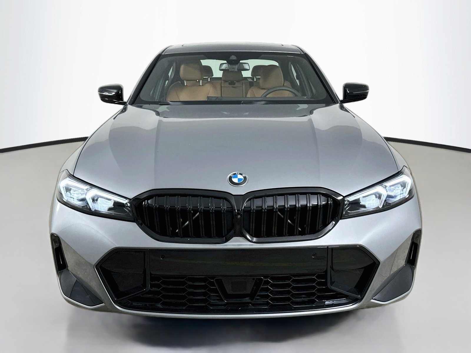 New 2026 BMW 330i xDrive Sedan w/ M Sport Package AWD/4WD image 2