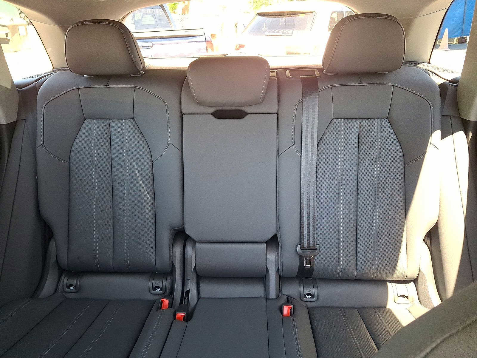Used 2025 Audi Q5 Premium Plus w/ Premium Plus AWD/4WD image 13