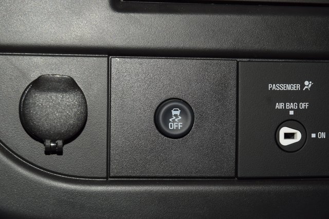 Used 2025 Chevrolet Express 2500 Work Van w/ Communications Package image 24