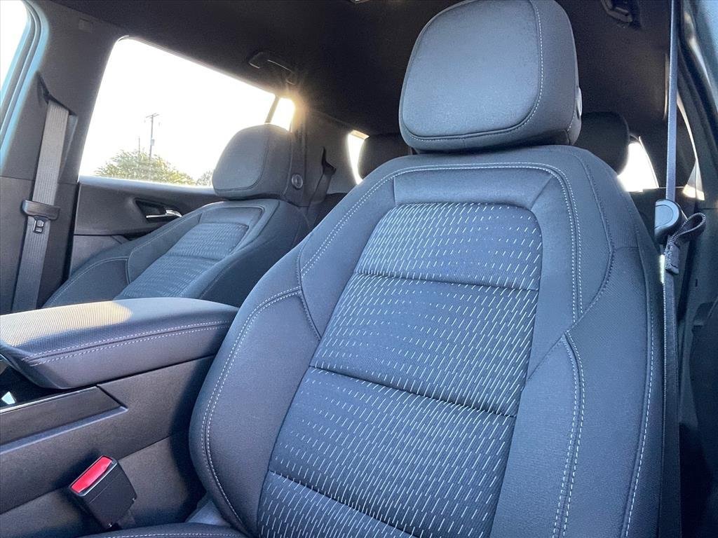 New 2026 Chevrolet Equinox LT w/ Safety and Technology Package FWD image 20