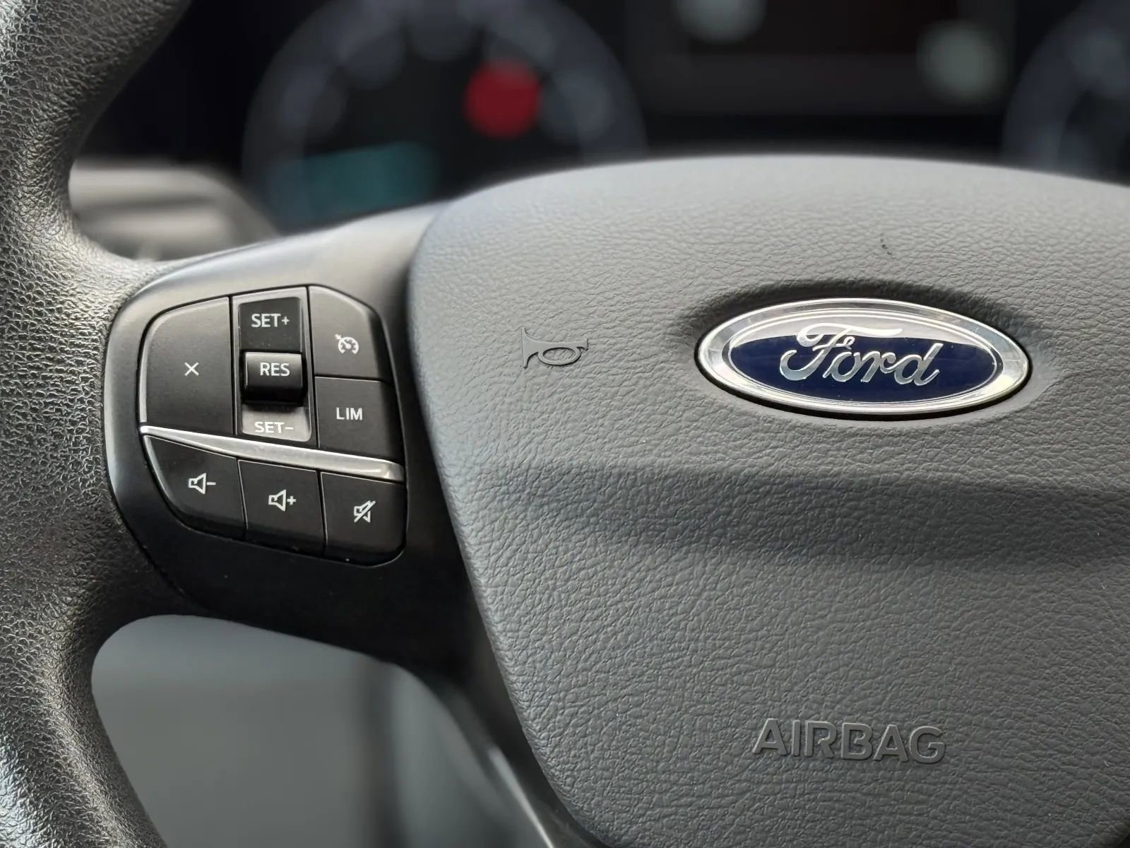 Used 2023 Ford Transit 250 Medium Roof AWD image 22