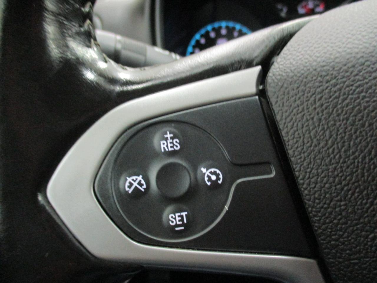 Used 2016 Chevrolet Colorado LT w/ LT Convenience Package image 24