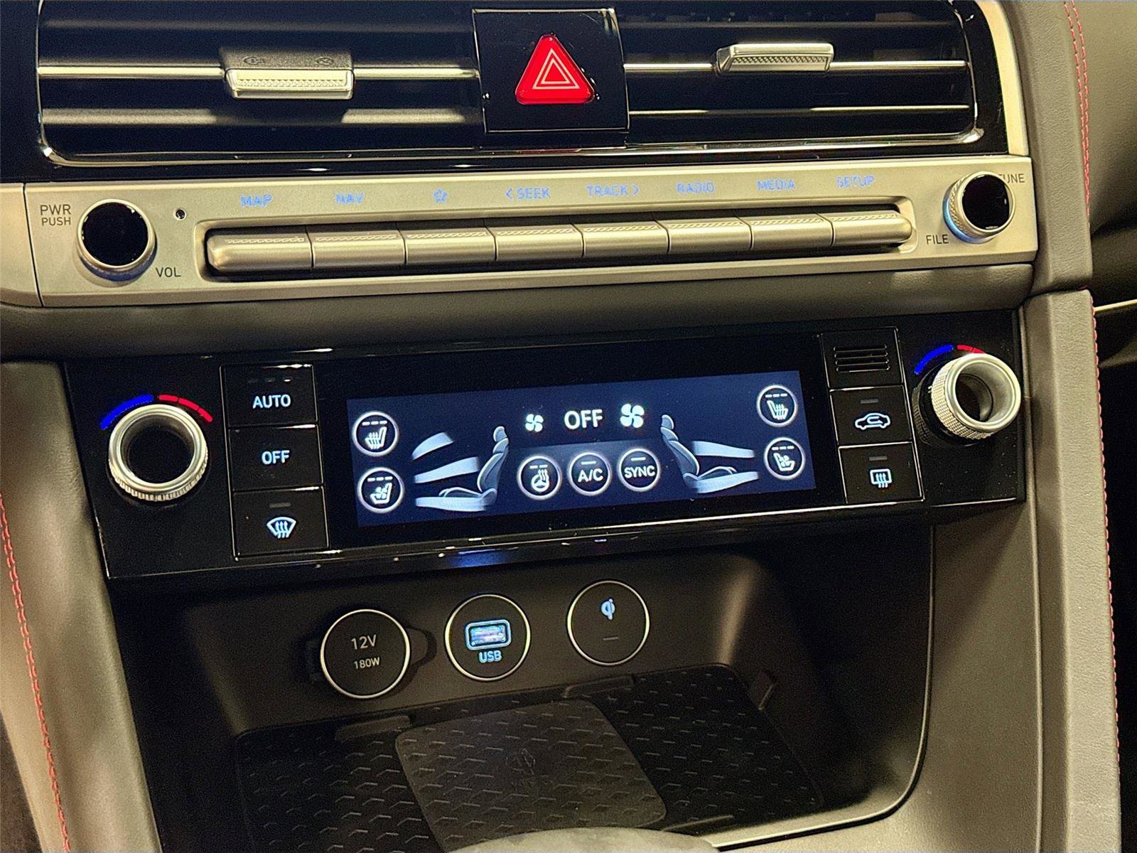 Used 2024 Genesis G70 3.3T Advanced w/ Sport Prestige Package image 16