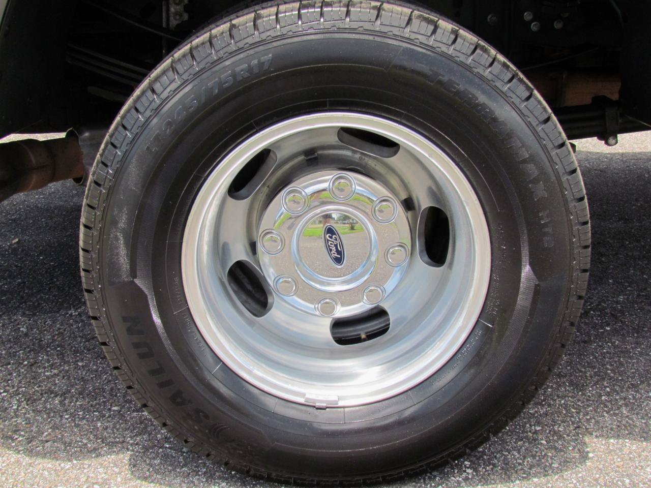 Used 2024 Ford F350 XLT AWD/4WD image 17